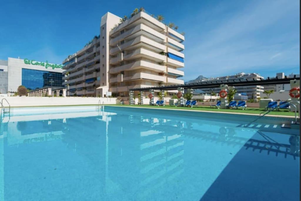 Marina Banus -puerto Banus Marbella